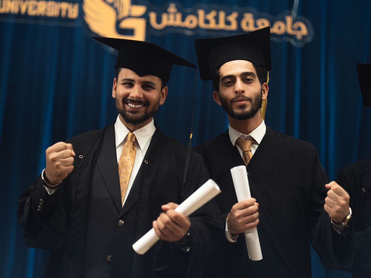 30 job seekers graduate from PDO's Digital Innovation Programme