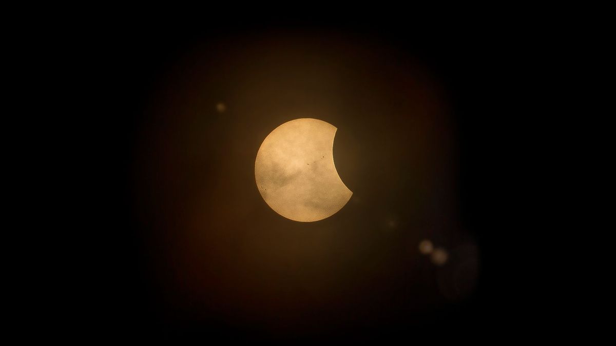 Surya Grahan 2026: Is the last solar eclipse on August 12 or 13? Check date, timing and visibility in India
