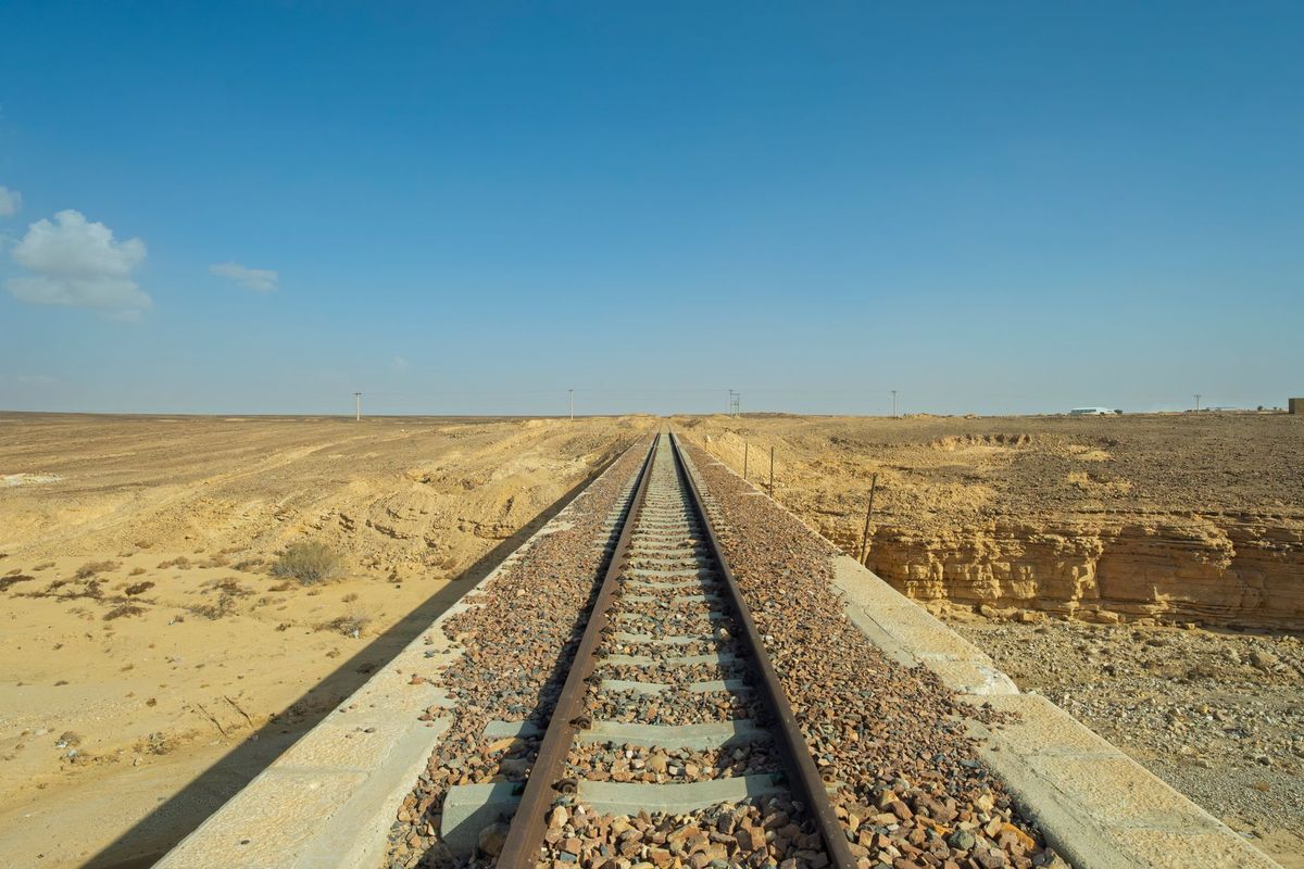 UAE, Jordan launch $2.5 billion railway project linking Aqaba to mining sites