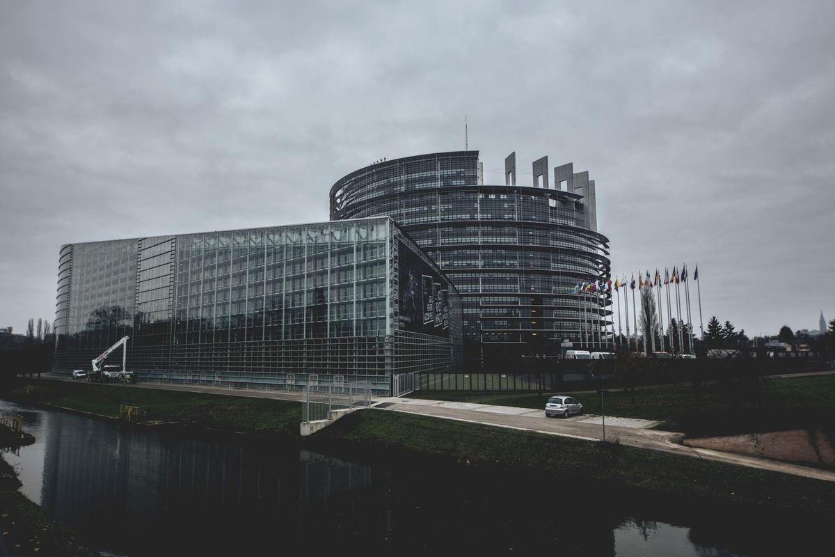 EU announces plan to restrict social media access for under-15s