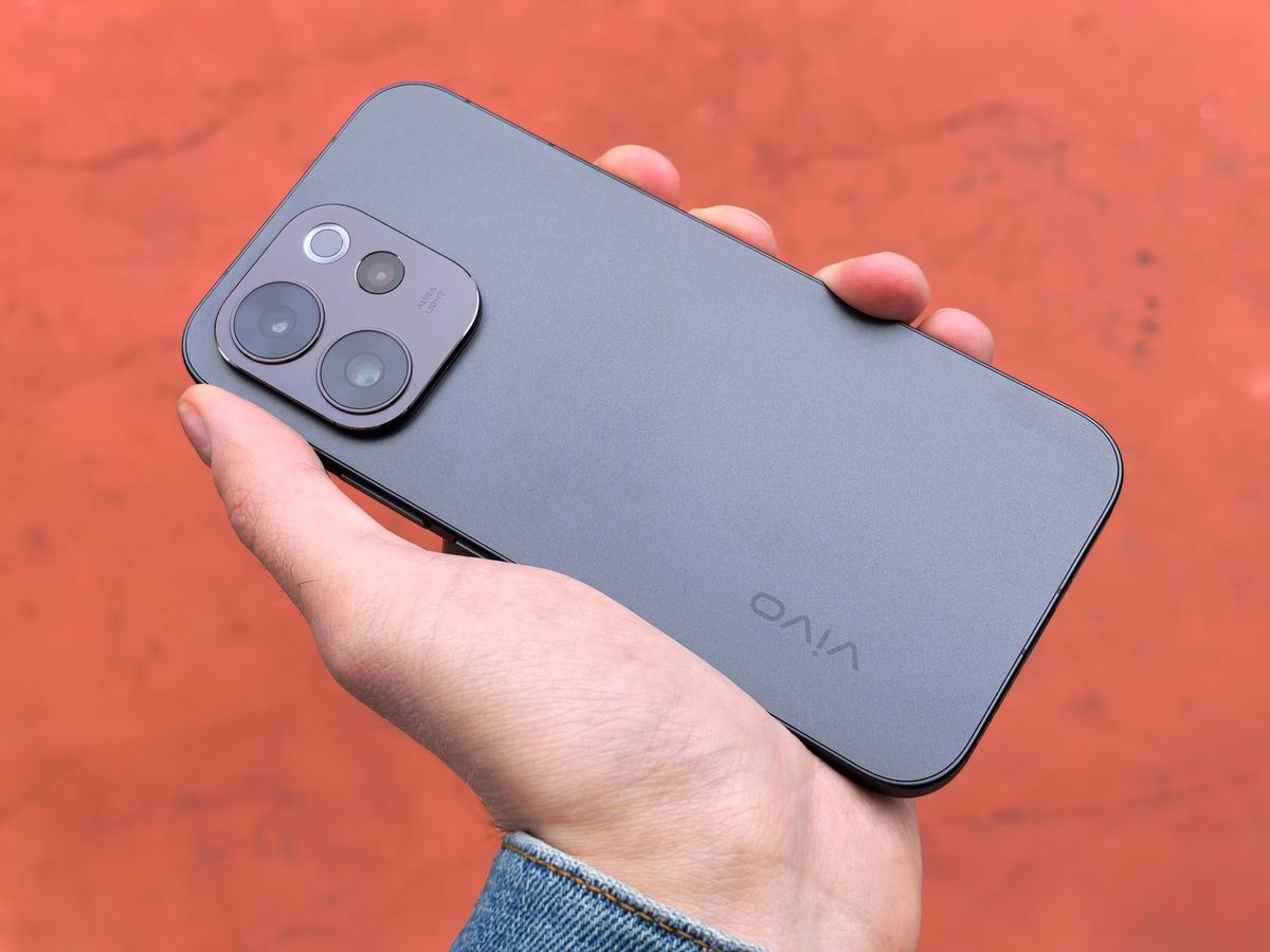 vivo V80's battery capacity leaks along with some camera features and its release timeline