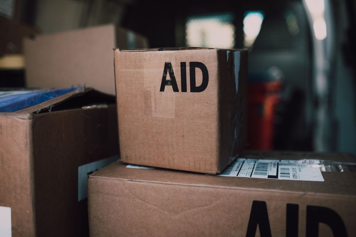 UAE continues its humanitarian efforts, sends humanitarian aid to Colombia