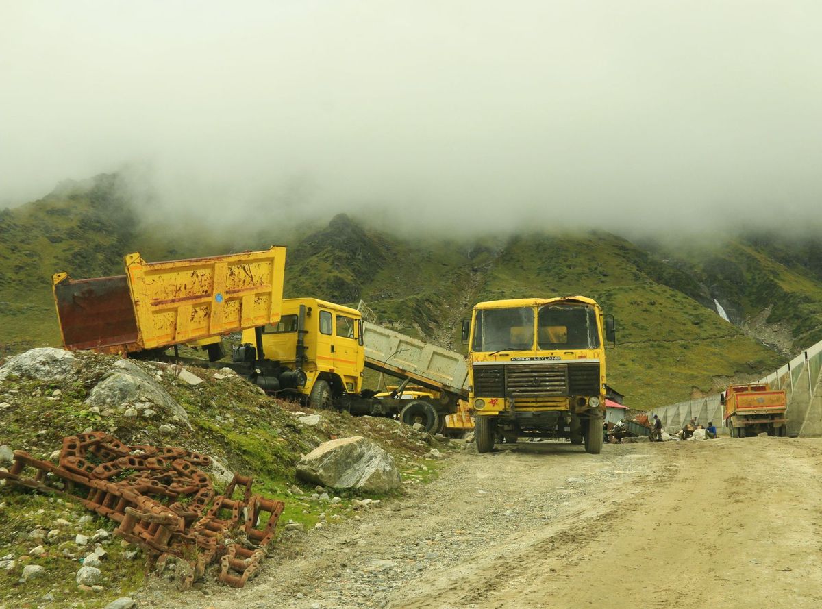 Uttarakhand Tunnel Accident: 7 Workers Dead, Several Injured After Water And Debris Flood THDC Site