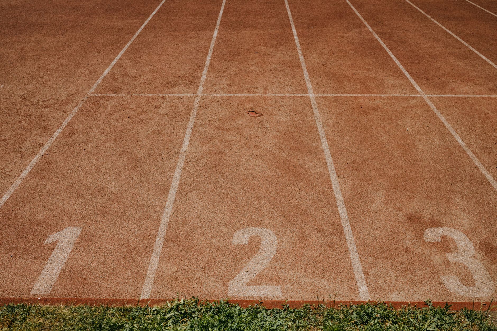 Who Was Natasha Ward? Australian Middle-Distance Star Dies Suddenly At 21