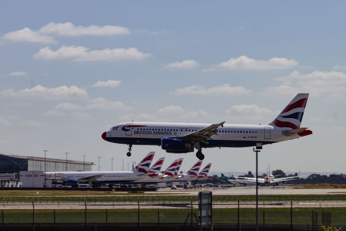 UK military aircraft data blamed for air traffic control failure: Report