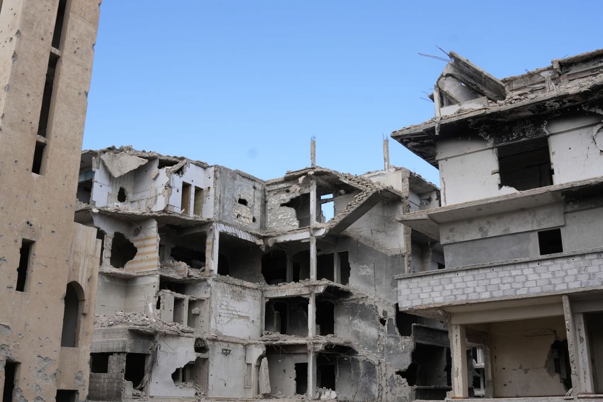 Russian, Ukrainian Attacks Injure 10