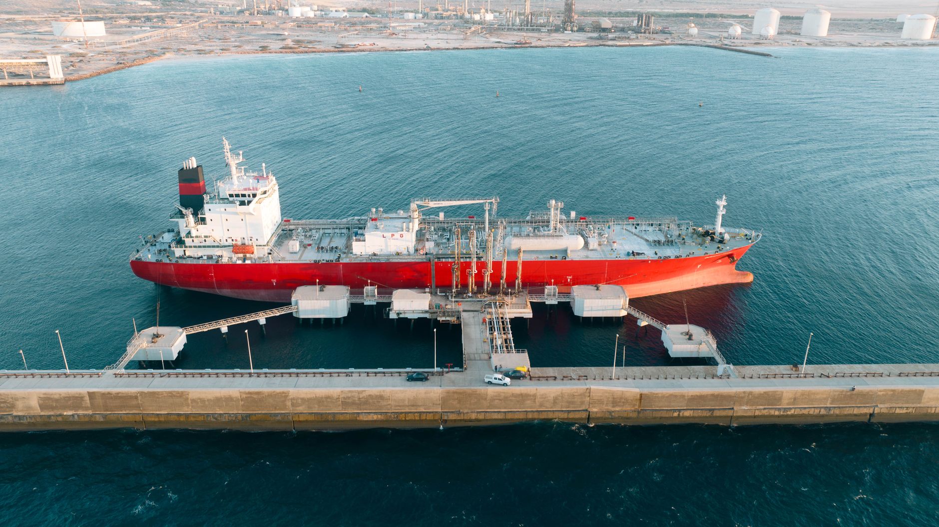 US eyes Hormuz deal 'today or tomorrow' as ship sinks in Red Sea