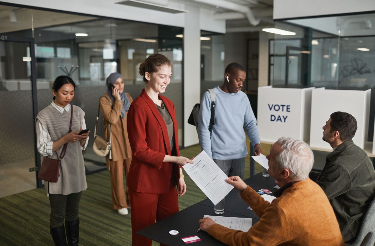 दिल्ली SIR : वोटर लिस्ट में नाम जोड़ने के लिए 2.18 लाख से ज्यादा दावे, कितने लोगों के नाम हटे?