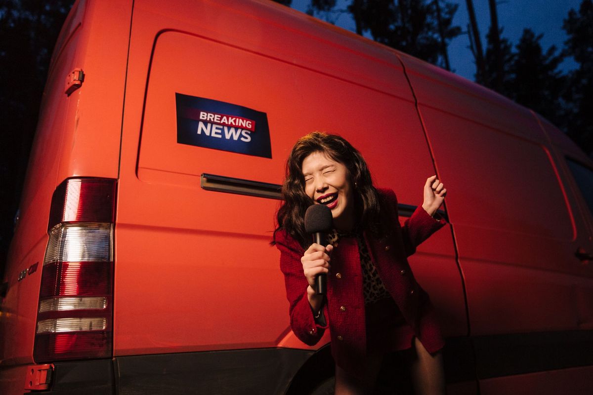 CNN defends correspondent Kristen Holmes after Trump attack & White House posts