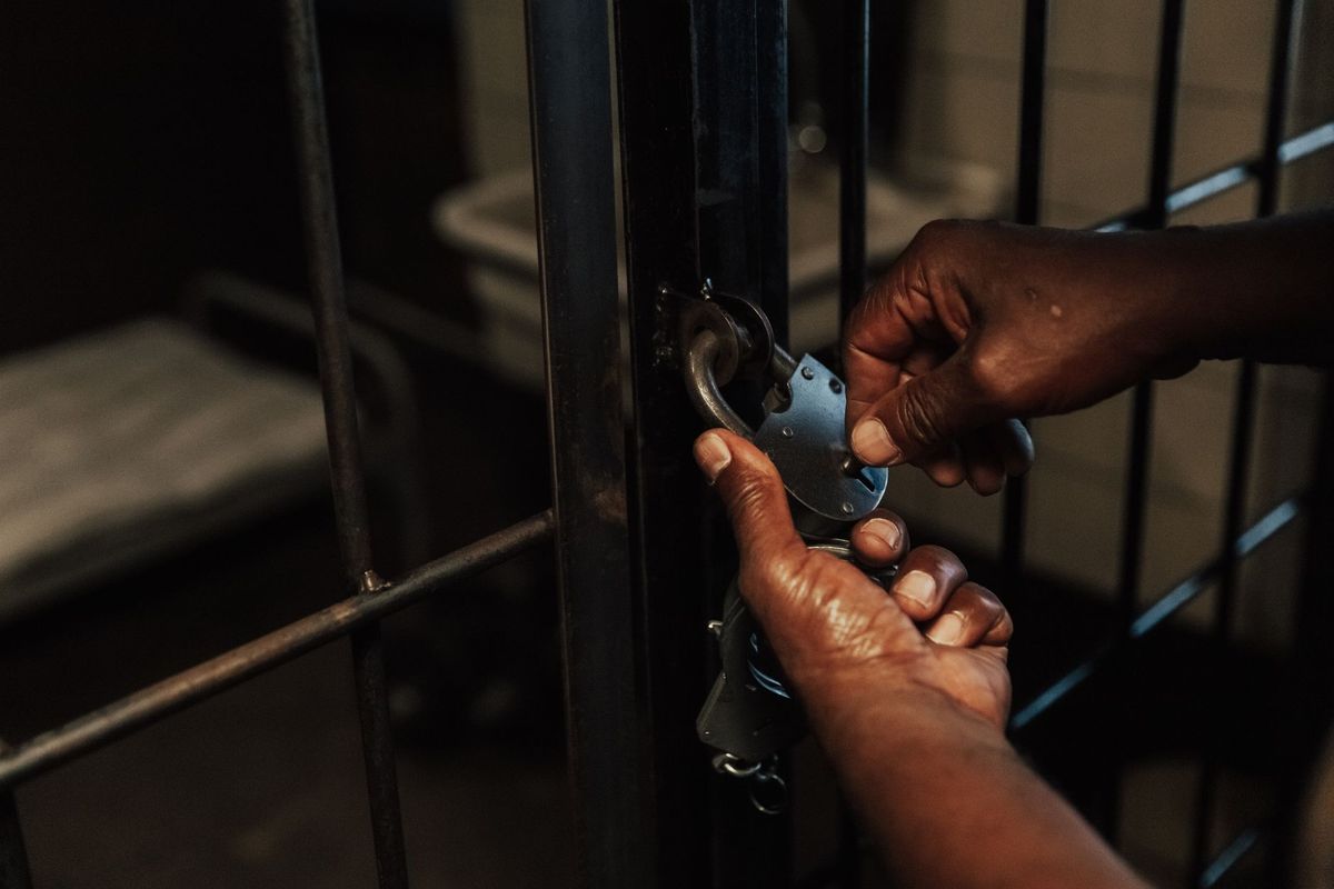 Sri Lanka deploys troops to contain growing prison unrest