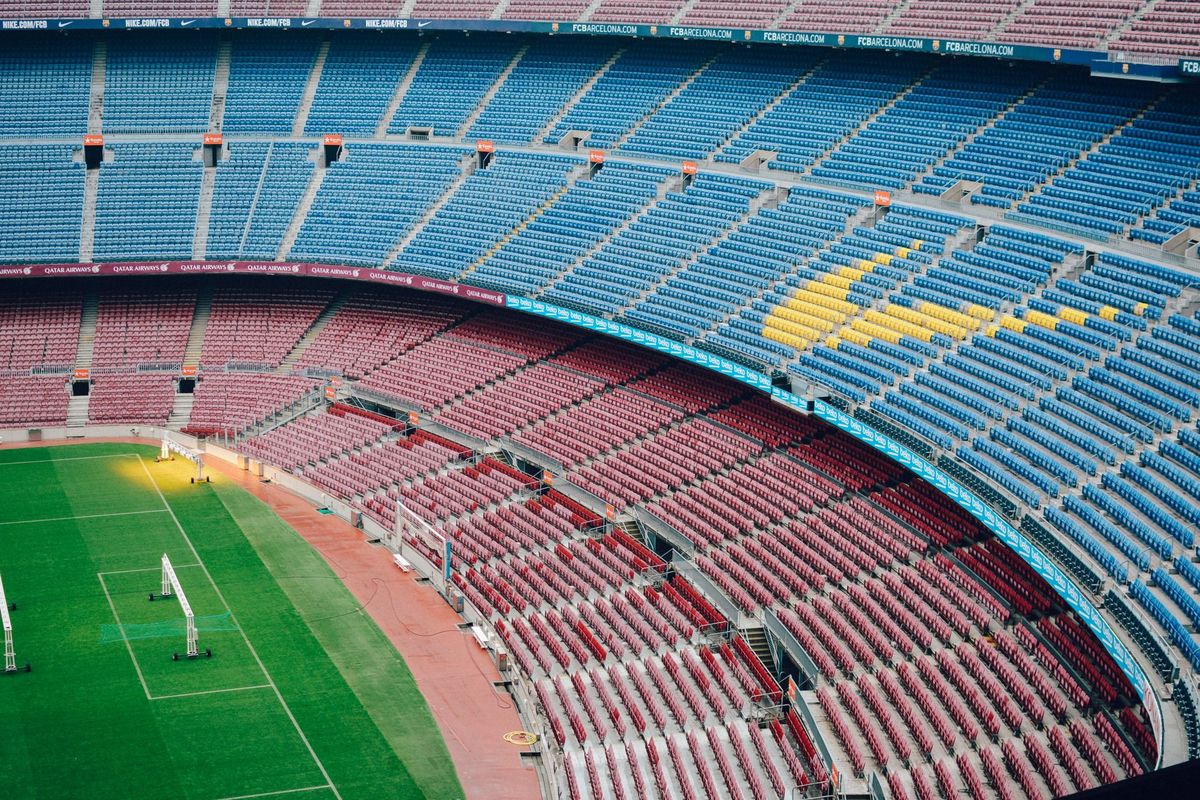 Liverpool agree to sign Barcelona defender Araujo on loan for 2026-27 season
