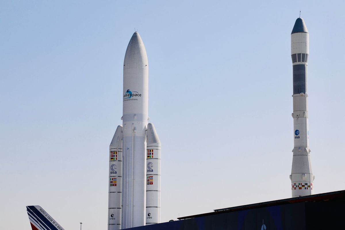 7 Crores for minutes in space: Inside the luxury suborbital tourism package launching through Chinese platforms
