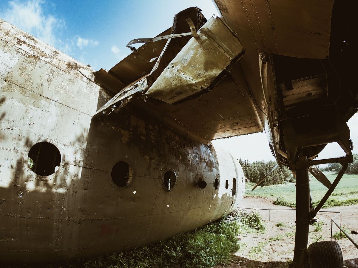 Six tourists and pilot killed in Kenya helicopter crash
