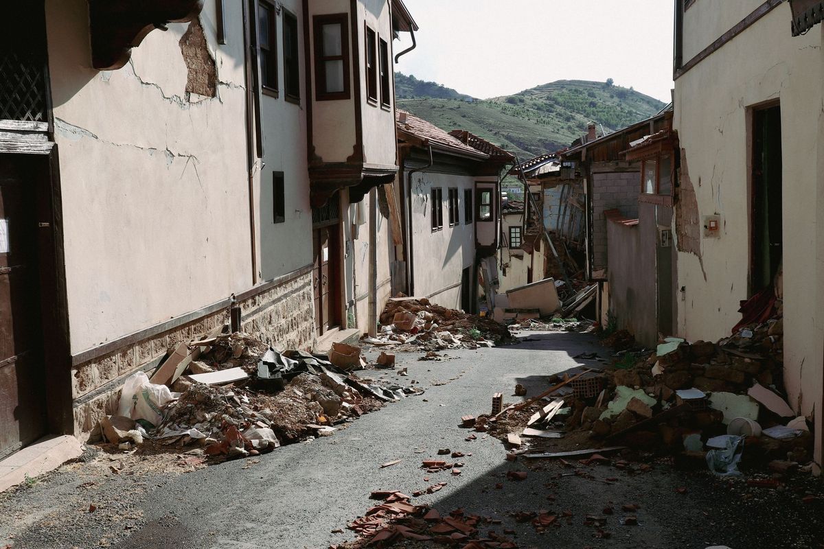 At Least Seven Killed in Israeli Airstrike in Southern Lebanon