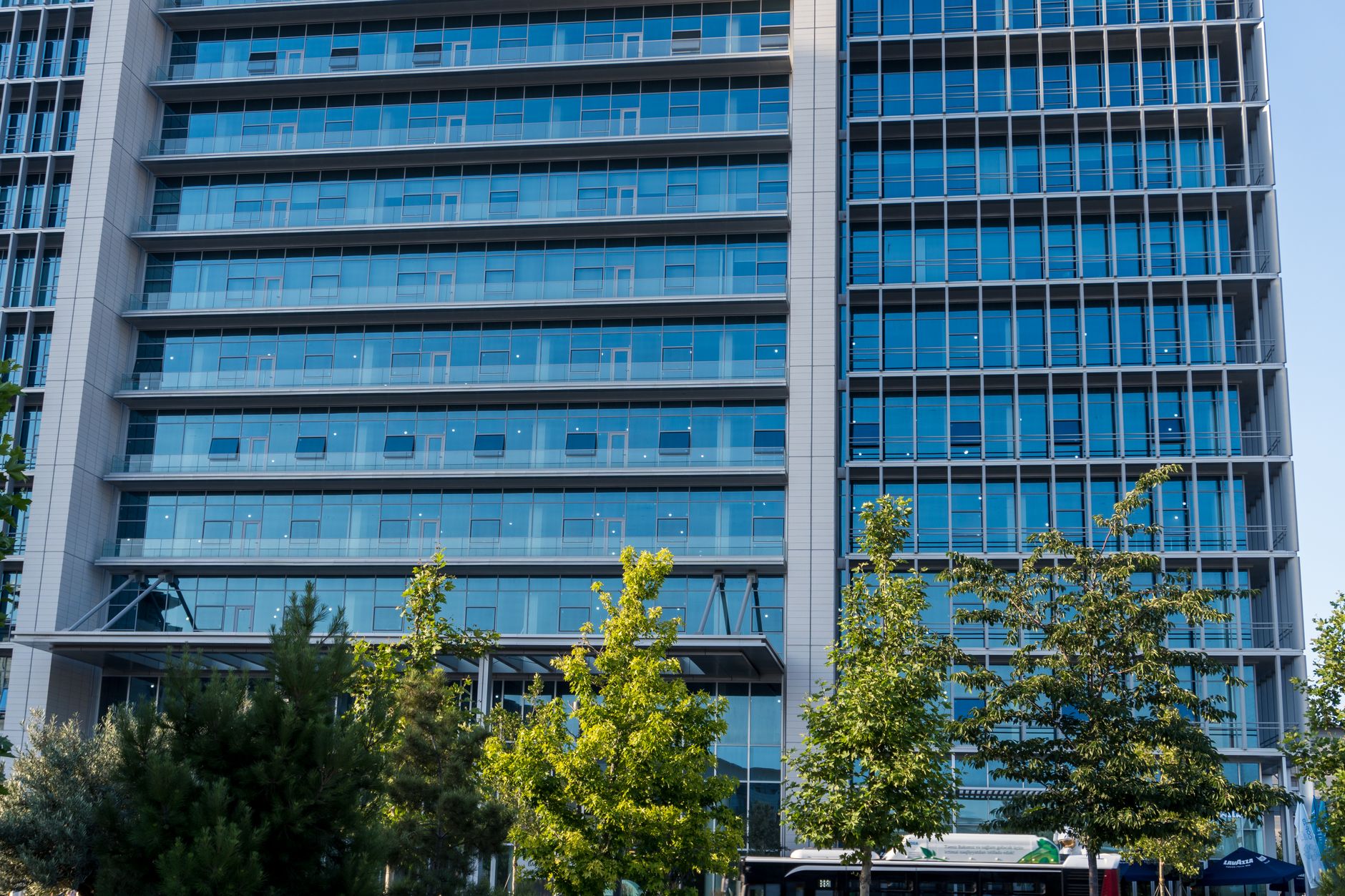 GCC chief condemns Iranian strikes on Kuwaiti island, calls attack a blatant violation of sovereignty