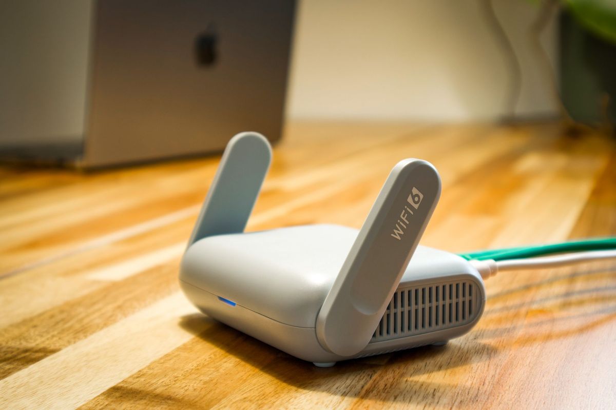 সারাদিন ON রাখছেন বাড়ির Wifi ?
