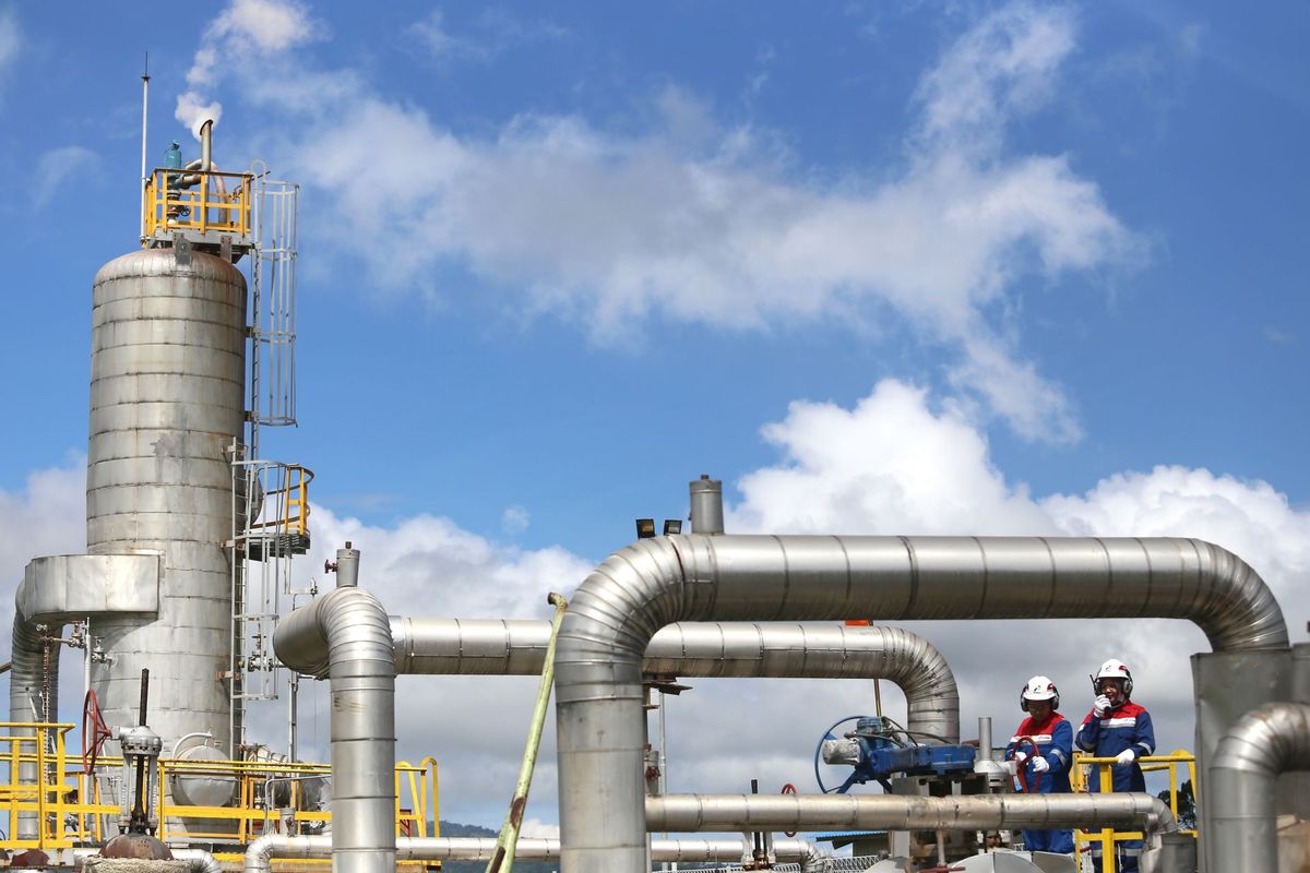 Oil Ministry: Worker safety top priority in oil, gas sector