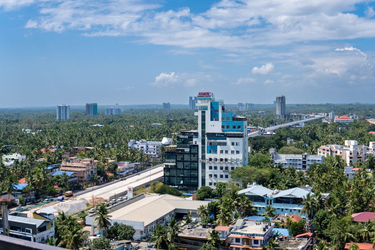 തിരഞ്ഞ് തിരഞ്ഞ് ഒടുക്കം കണ്ടെത്തി; അർജുൻ ആയങ്കിയെ പൊലീസ് അറസ്റ്റ് ചെയ്തു; പിടിയിലായത് കണ്ണൂരിൽ നിന്ന്