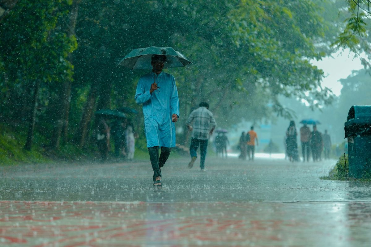 Bangalore Rains: ಬೆಂಗಳೂರಿನ ಹಲವು ಕಡೆ ಸುರಿದ ಮಳೆ, ಈ ವಾರ ಮುನ್ಸೂಚನೆ ಹೇಗಿದೆ?